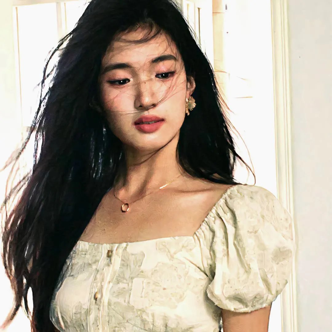 俏女怀春
